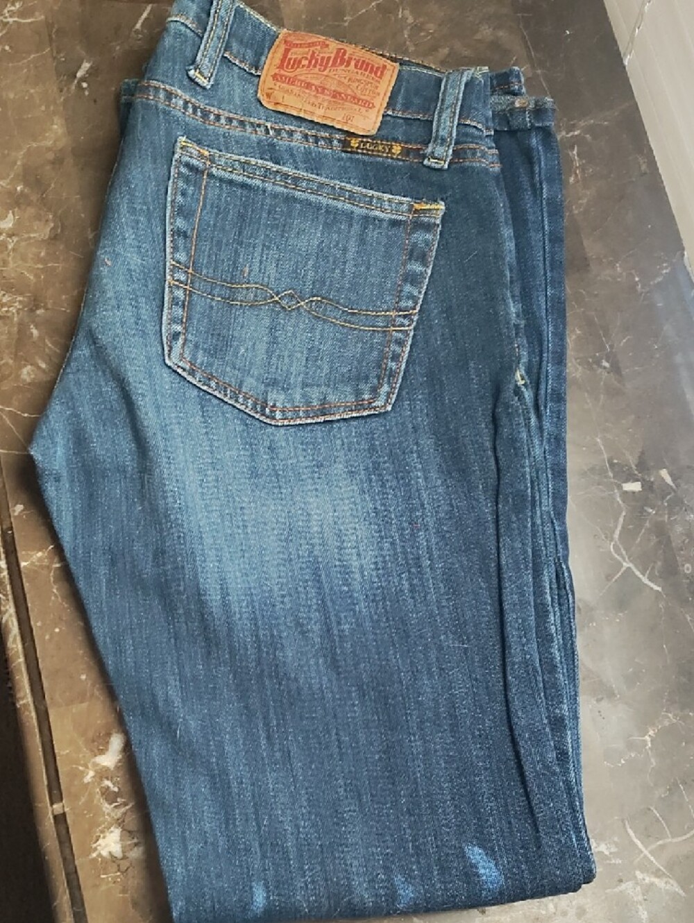 Lucky Brand Regular Inseam Jeans